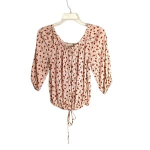 Free Kisses -Floral Print Women's Top - Pink